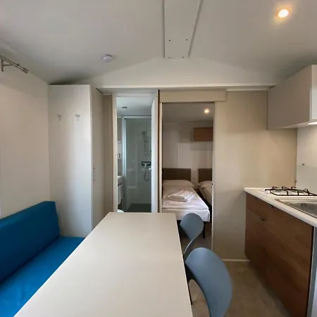 Serenella مكان تخييم 3*