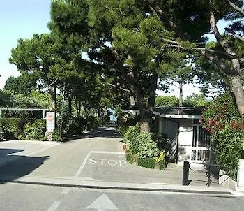 Serenella مكان تخييم