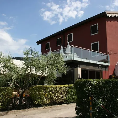 Serenella 3*