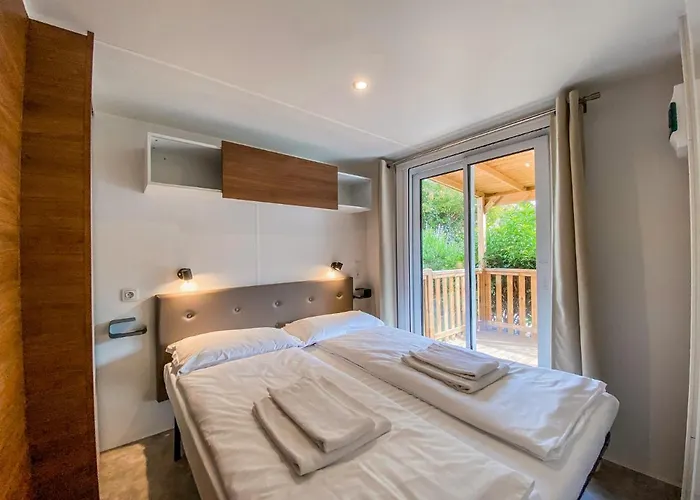 Serenella Camping 3*