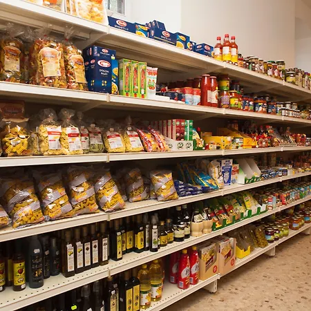 Serenella Μπαρντολίνο