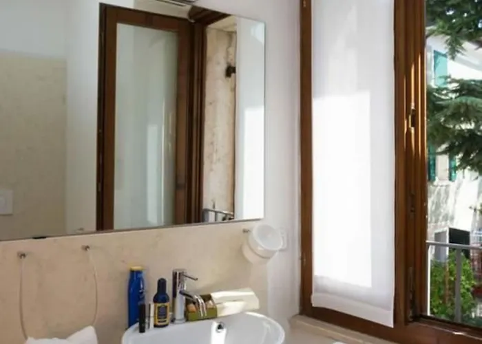 Serenella 3* Μπαρντολίνο